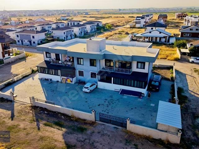 Dikili, İzmir içerisinde satılık Villa
