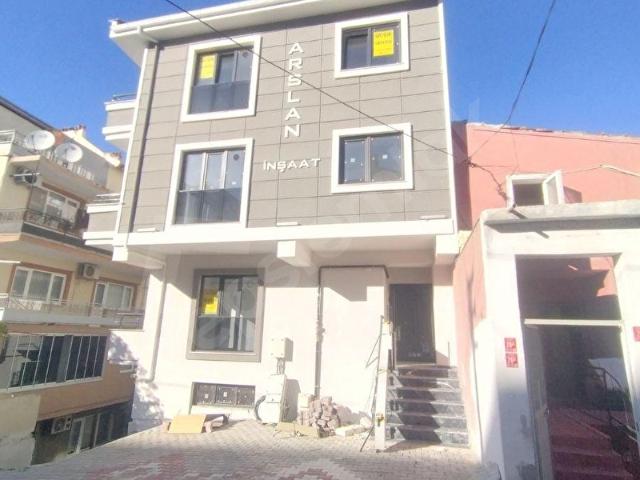 Kasaplar, Altıeylül içerisinde satılık mülk