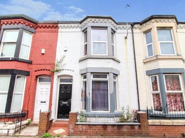House for rent in Calderstones