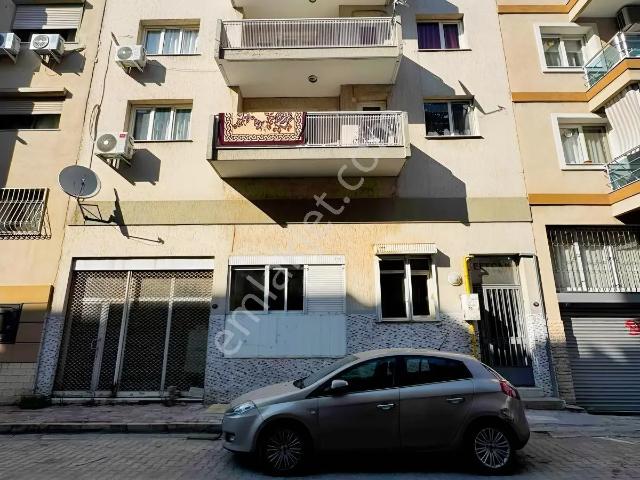 Dedebaşı Mahallesi, Karşıyaka içerisinde satılık mülk