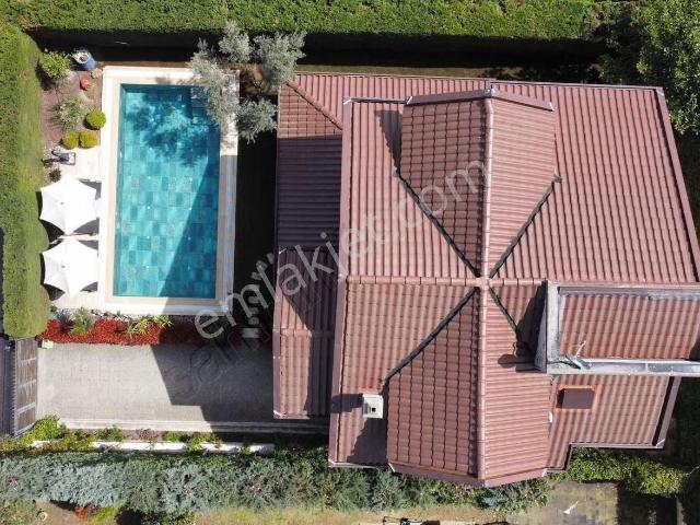 Nilüfer, Bursa içerisinde satılık Villa