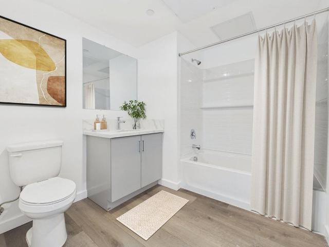 Apartment for rent in Canoga Park, California