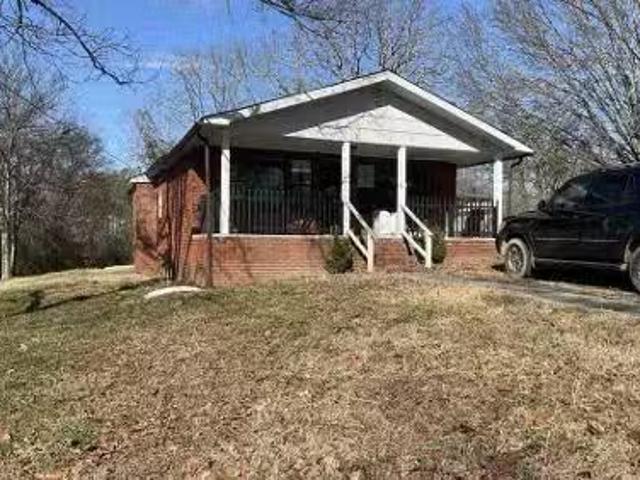 House for sale in Scottsboro