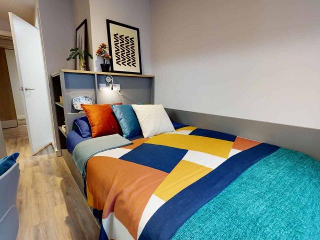 Room for rent in Hillfields, West Midlands
