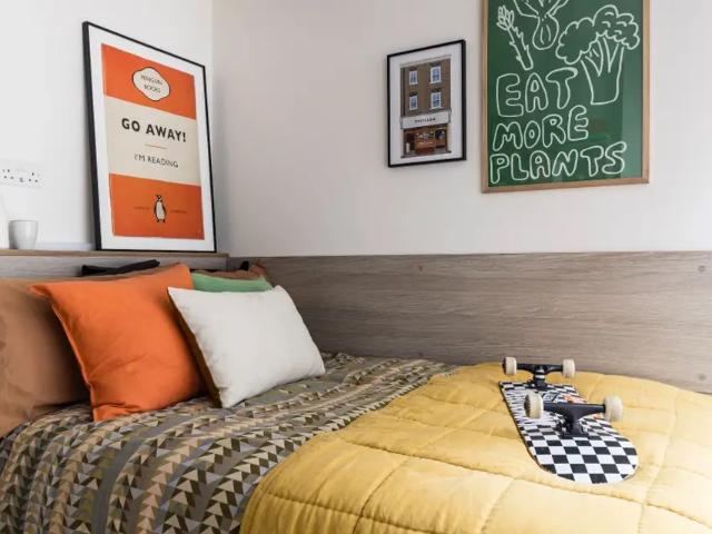 Room for rent in Bermondsey Village, Greater London