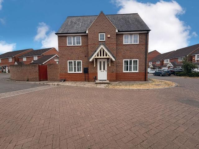 House for rent in Chequers, Gloucester