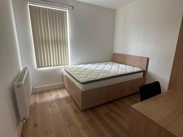 Room for rent in Slough
