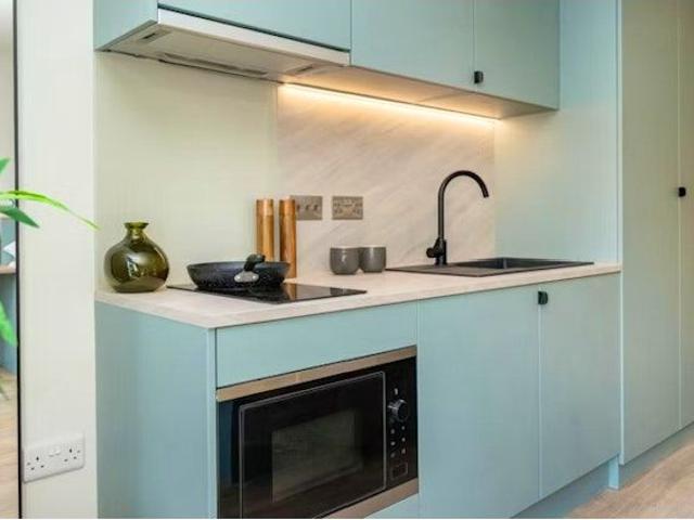 Studio for rent in Hyson Green, Haddon