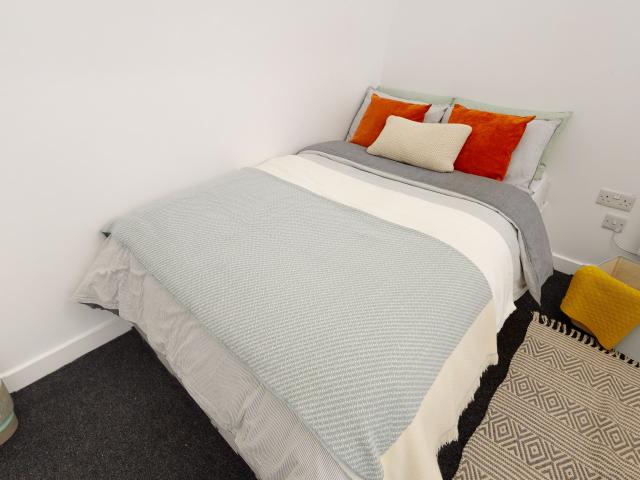 Room for rent in East Greenwich, Greater London