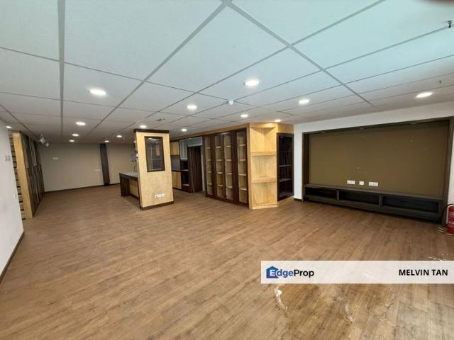 Warehouse for sale in Beringin, Georgetown