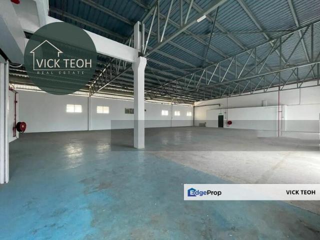 Warehouse for rent in Beringin, Georgetown