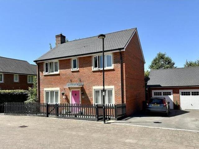 House for sale in Blandford Forum, Blandford
