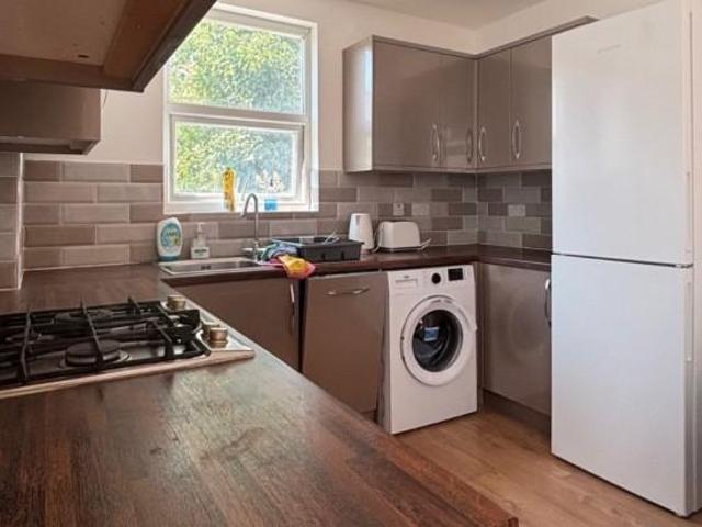 House for rent in Plasnewydd, Falcon Lodge