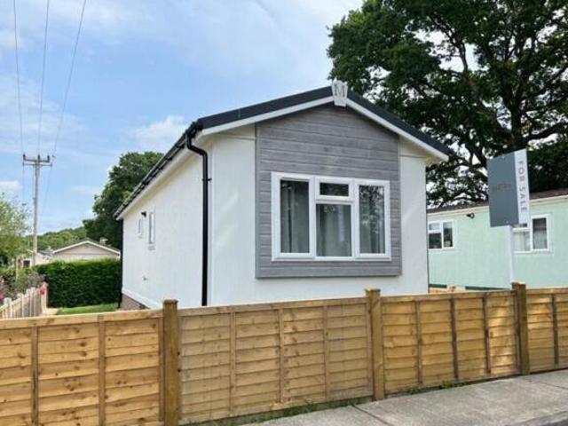 House for sale in Barton Stacey, Hampshire