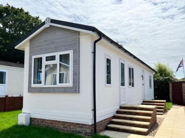 House for sale in Barton Stacey, Hampshire