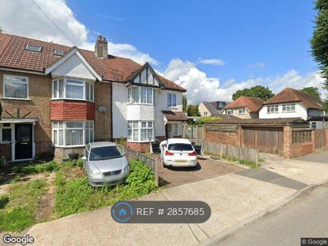Studio for rent in Gould's Green, Greater London