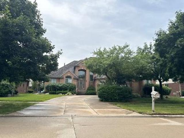 House for sale in Utica