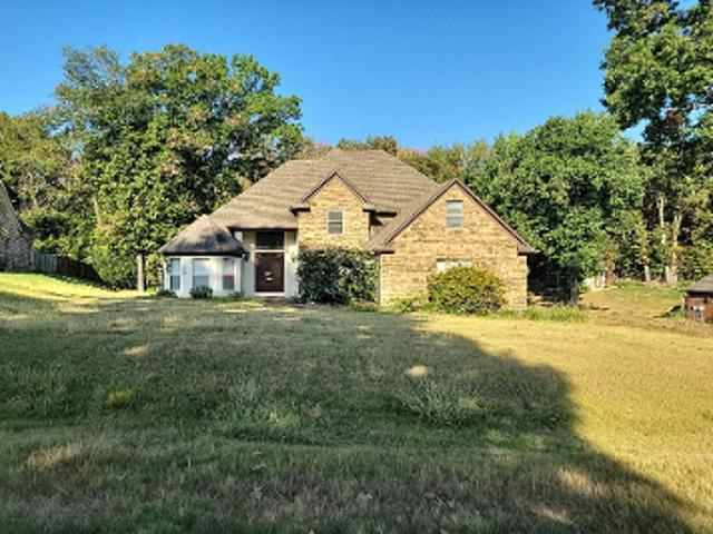 House for sale in Southaven, DeSoto County