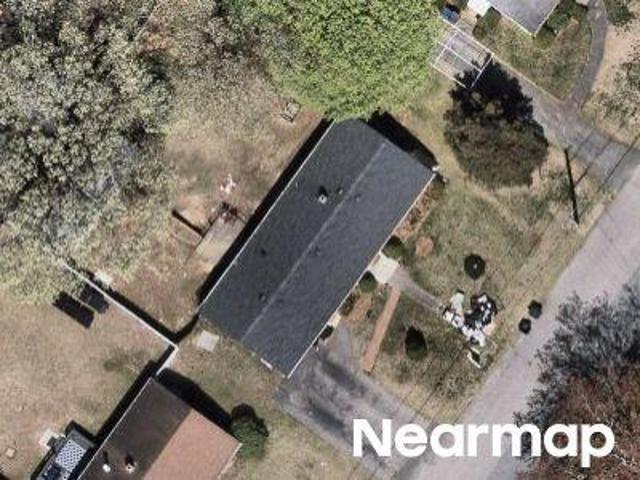 House for sale in Warwick