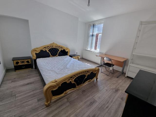 House for rent in Georgia, Greater Manchester