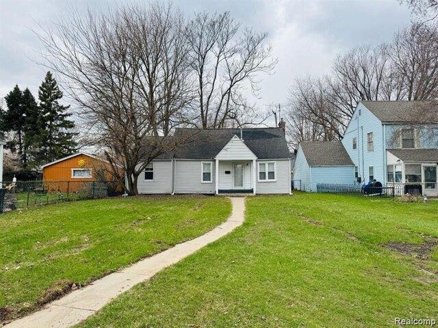 House for sale in Mount Clemens, Michigan