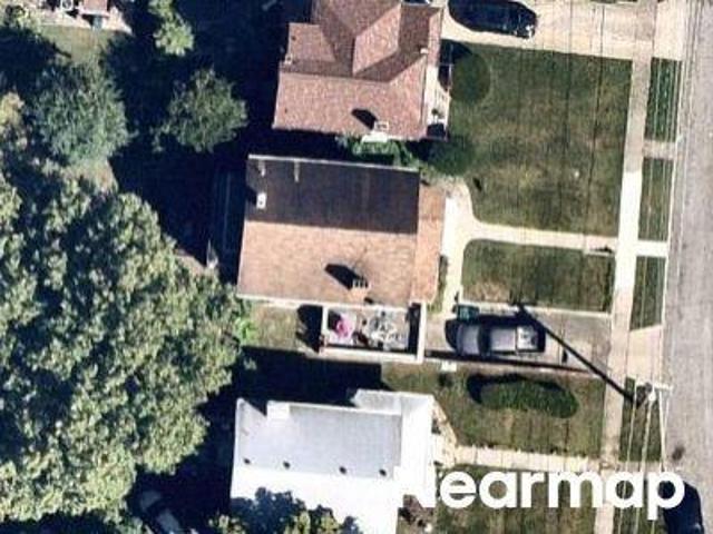 House for sale in Roselawn, Ohio