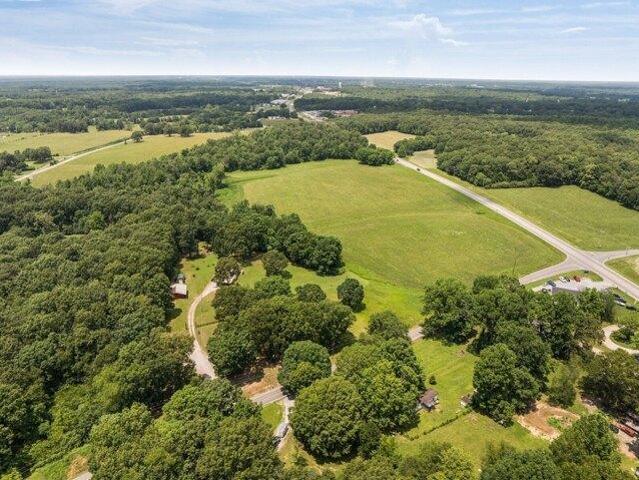 Land for sale in Dickson, Tennessee