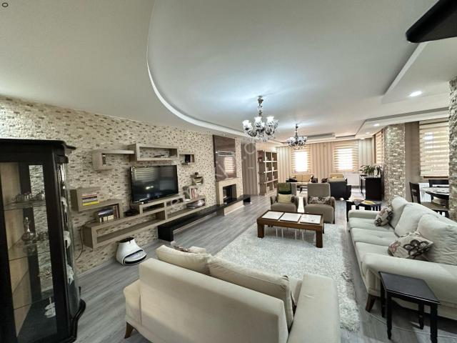 Sur içerisinde satılık Villa