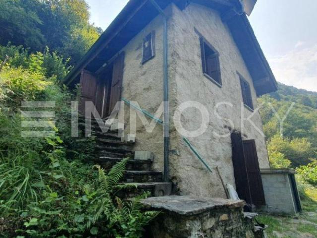 Haus kaufen in Serravalle, Tessin
