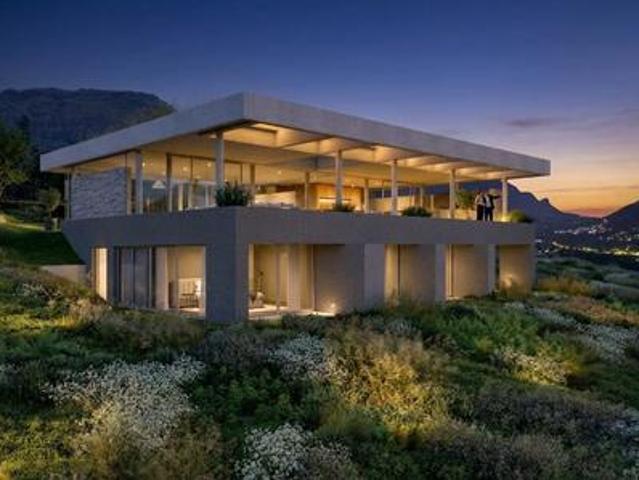 House for sale in Hout Bay, Western Cape
