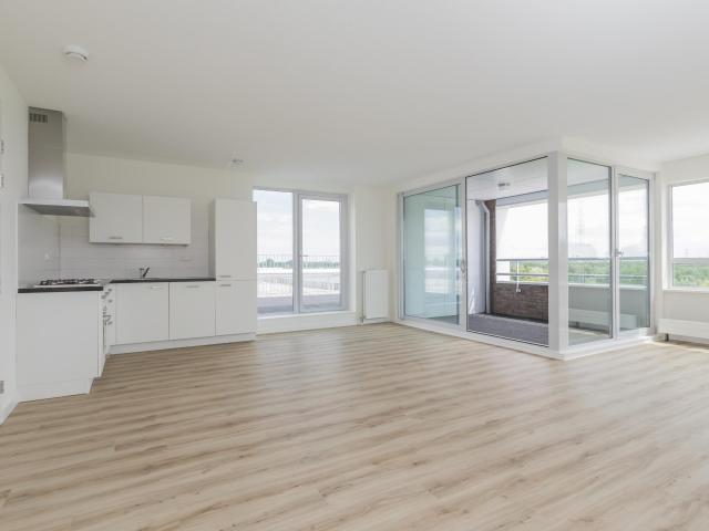 Appartement te huur in Diemen, Noord Holland