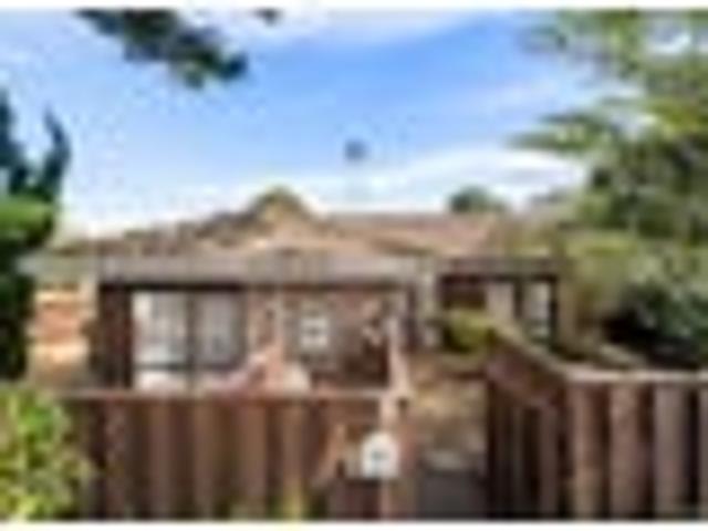 Townhouse for sale in Onehunga