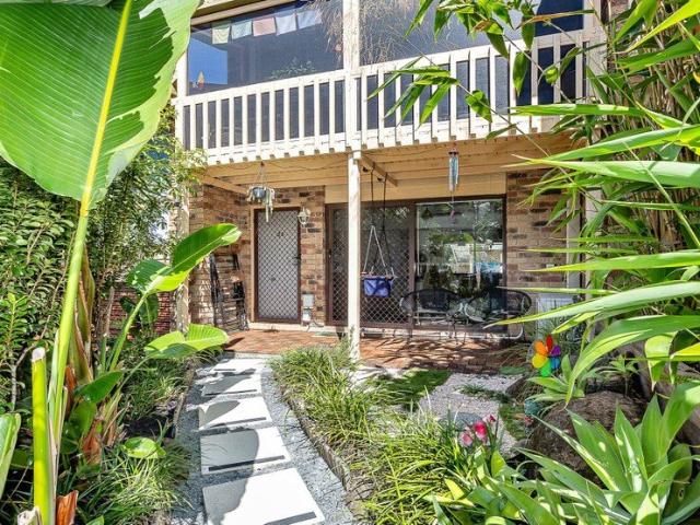 Townhouse for sale in Fernbrook, Queensland