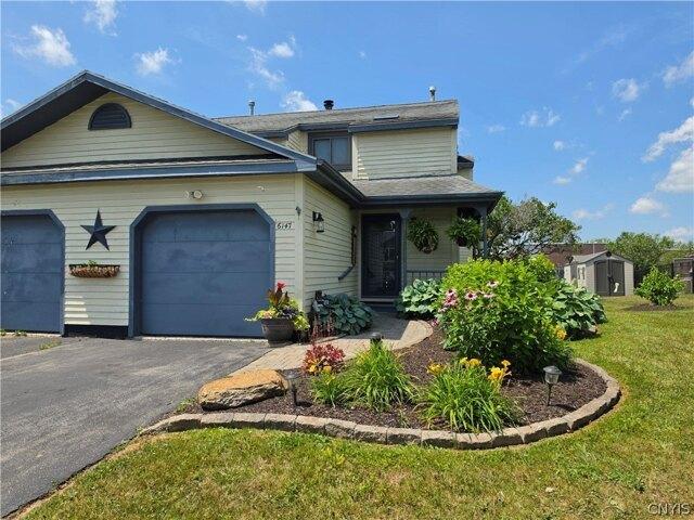 Condo for sale in Cicero, New York
