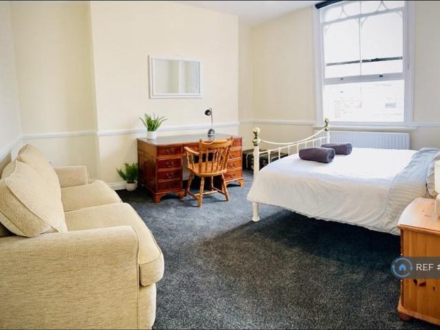 Apartment for rent in West Cliff, Bournemouth