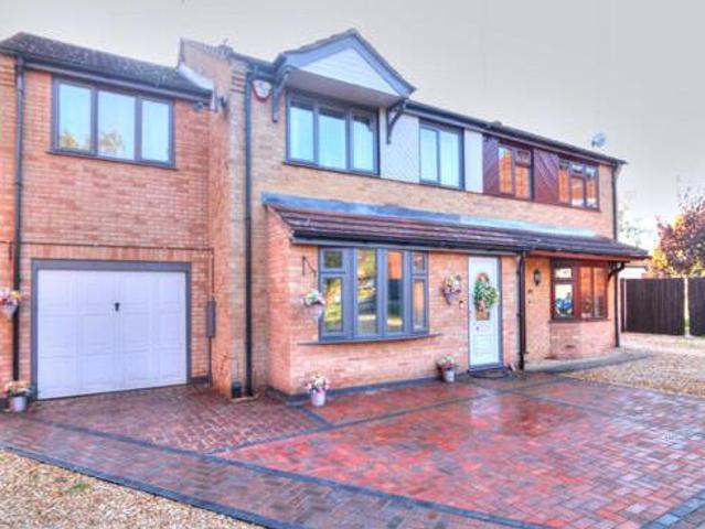 House for sale in Birchwood, Lincoln