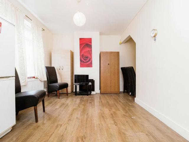 Apartment for rent in Dagenham, Greater London