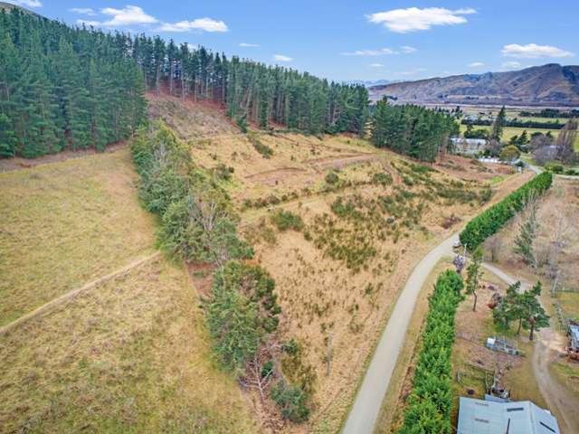 Property for sale in Otakou