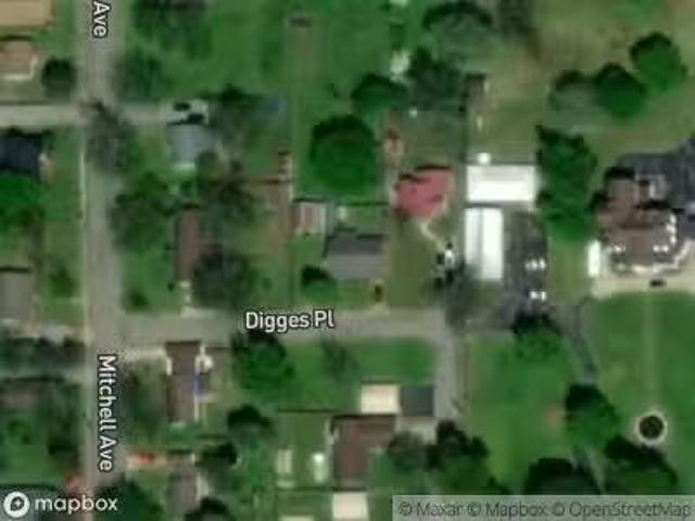 House for sale in Sikeston