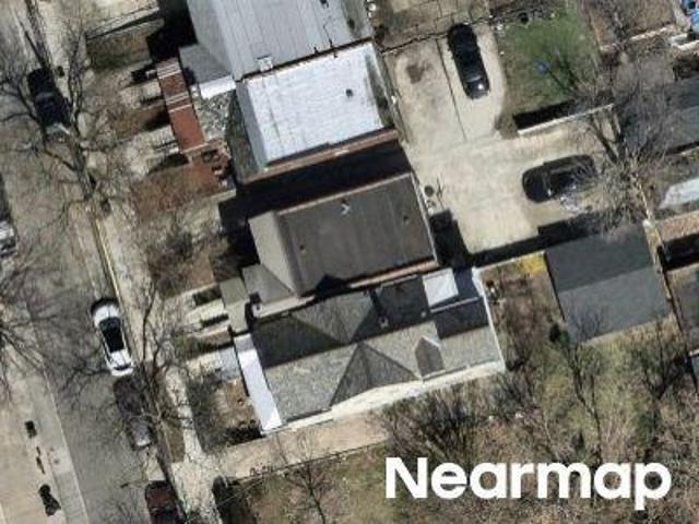 House for sale in The Bronx, Arverne