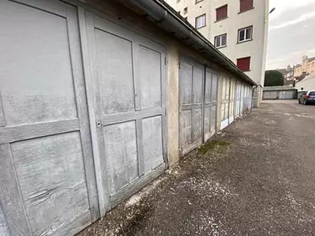 Garage vente à Dijon
