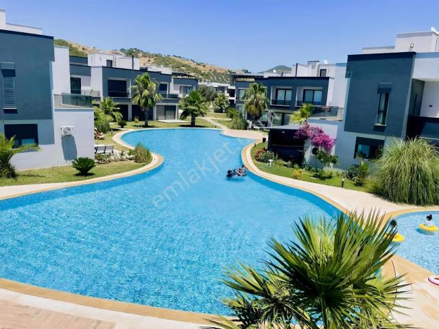 Çandarlı Mahallesi, Dikili içerisinde satılık Villa