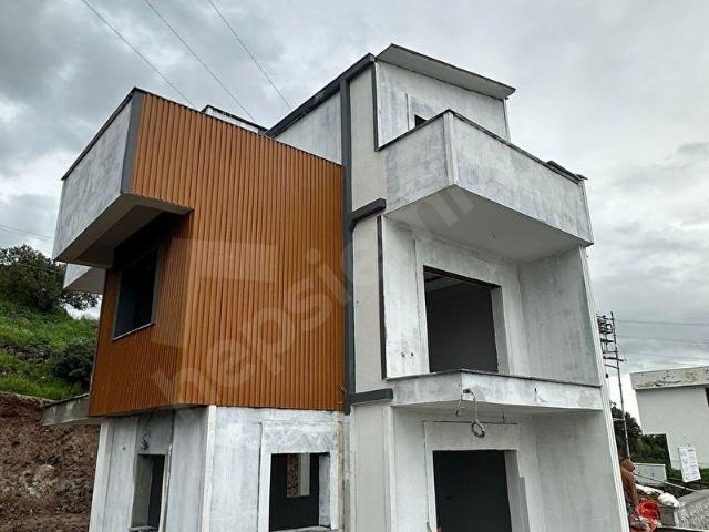Dikili, İzmir içerisinde satılık Villa