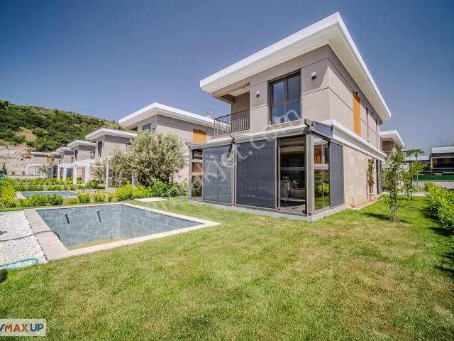 Dikili, İzmir içerisinde satılık Villa