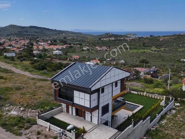 Dikili, İzmir içerisinde satılık Villa