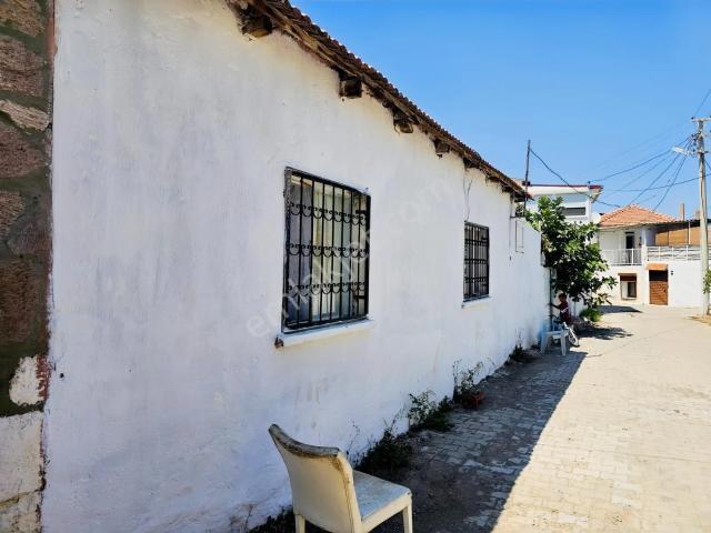 Dikili, İzmir içerisinde satılık Villa