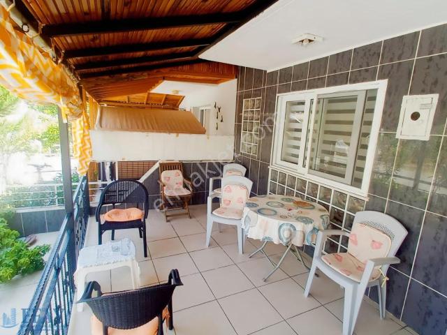 Dikili, İzmir içerisinde satılık Villa