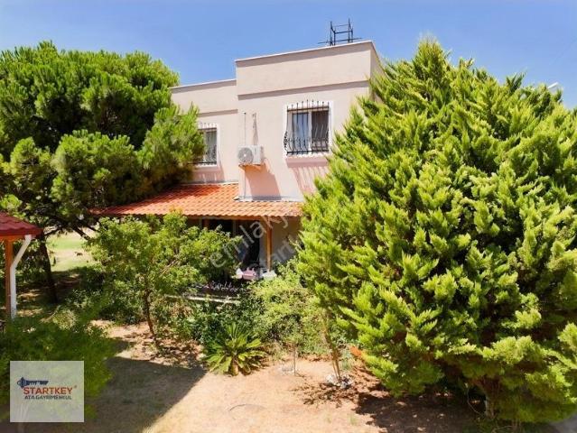 Esyer Sitesi, Dikili içerisinde satılık Villa