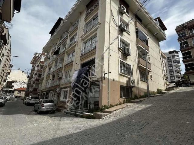 Dikili, İzmir içerisinde satılık mülk