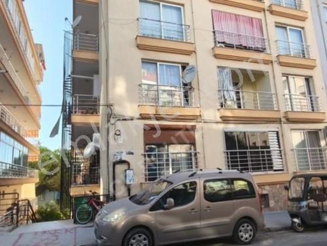 Dikili, İzmir içerisinde satılık mülk